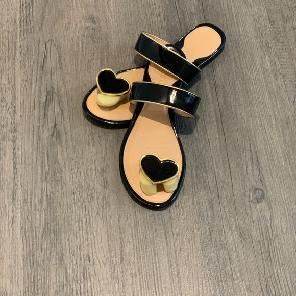 Tou Tou Sweetheart Sandals - Picture 10 of 10